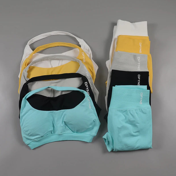 Seamless Gym Set
